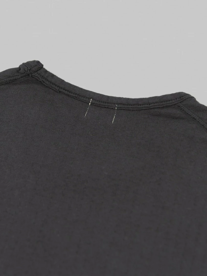 Loop & Weft Dual Layered Knit Raw Edge Pocket Crewneck T-Shirt Antique Black NEW ARRIVALS 11 Loop & Weft Dual Layered Knit Raw Edge Pocket Crewneck T-Shirt Antique Black NEW ARRIVALS