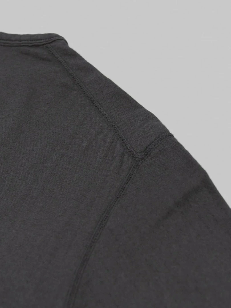 Loop & Weft Dual Layered Knit Raw Edge Pocket Crewneck T-Shirt Antique Black NEW ARRIVALS 17 Loop & Weft Dual Layered Knit Raw Edge Pocket Crewneck T-Shirt Antique Black NEW ARRIVALS