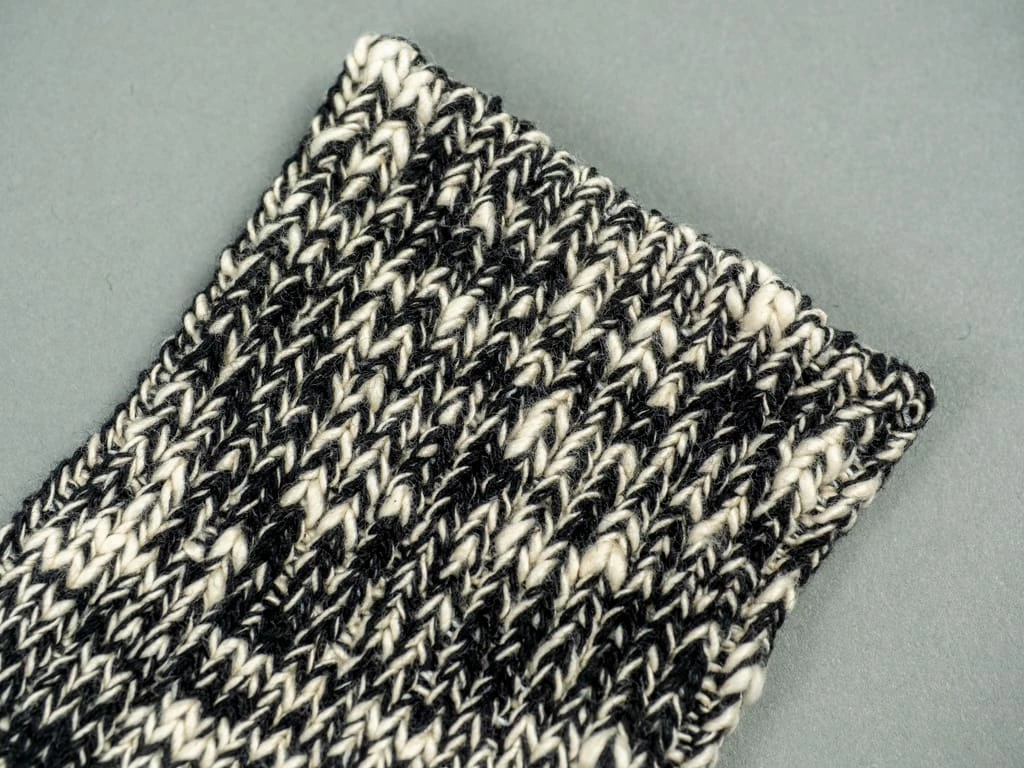 ROTOTO Low Gauge Slub Crew Socks Black 8 ROTOTO Low Gauge Slub Crew Socks Black