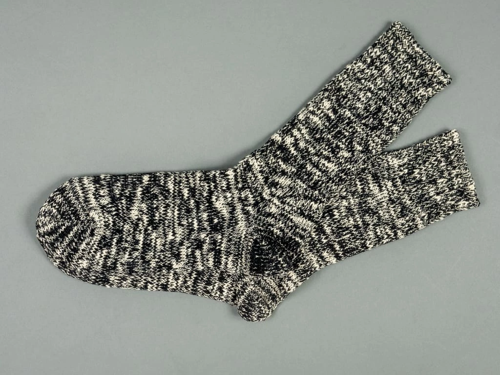 ROTOTO Low Gauge Slub Crew Socks Black 5 ROTOTO Low Gauge Slub Crew Socks Black