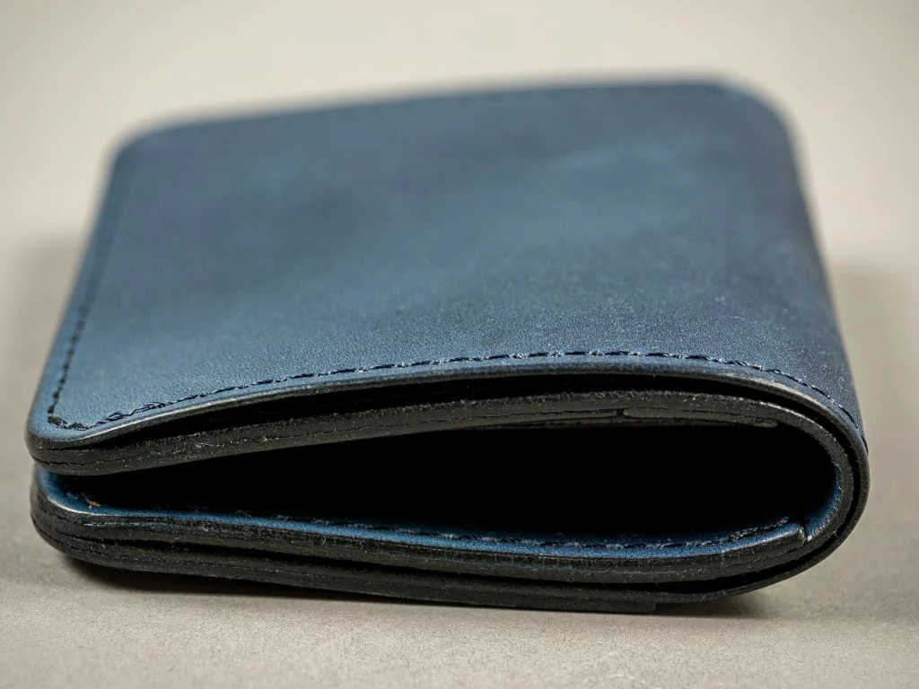 STUDIO D´ARTISAN Studio D'artisan Indigo Leather Mini Wallet 6 STUDIO D´ARTISAN Studio D'artisan Indigo Leather Mini Wallet