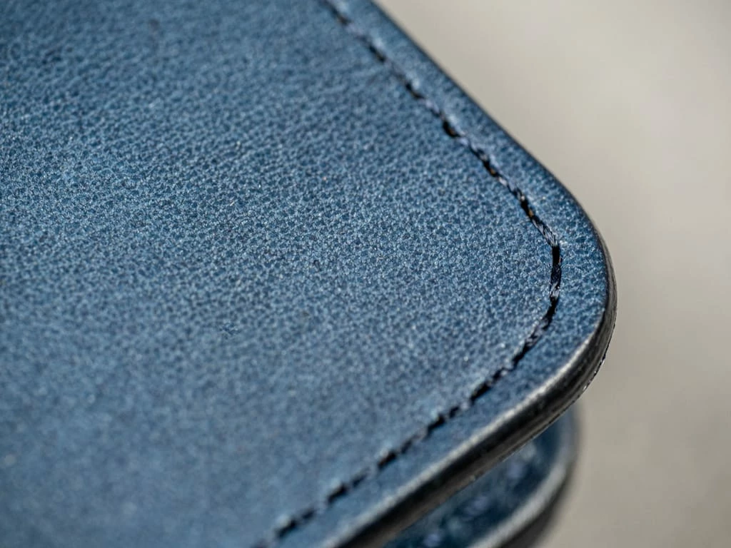 STUDIO D´ARTISAN Studio D'artisan Indigo Leather Mini Wallet 17 STUDIO D´ARTISAN Studio D'artisan Indigo Leather Mini Wallet