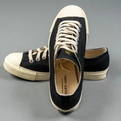 Trophy Clothing Mill Trainers Low-Top Black X Cream 36 Trophy Clothing Mill Trainers Low-Top Black X Cream
