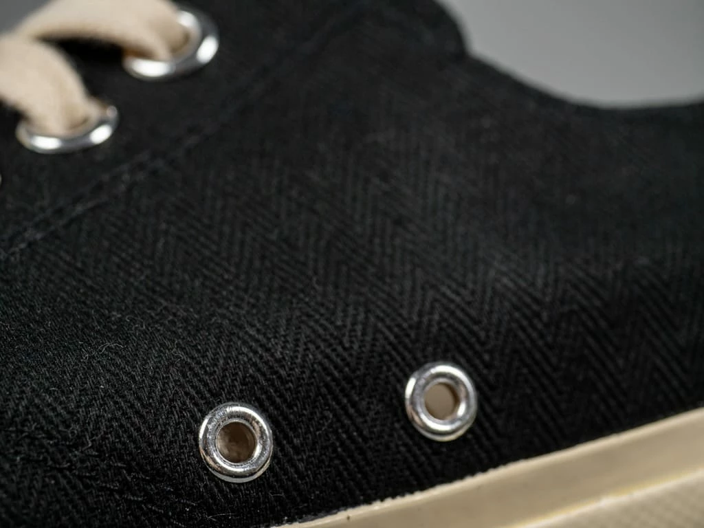 Trophy Clothing Mill Trainers Low-Top Black X Cream 11 Trophy Clothing Mill Trainers Low-Top Black X Cream