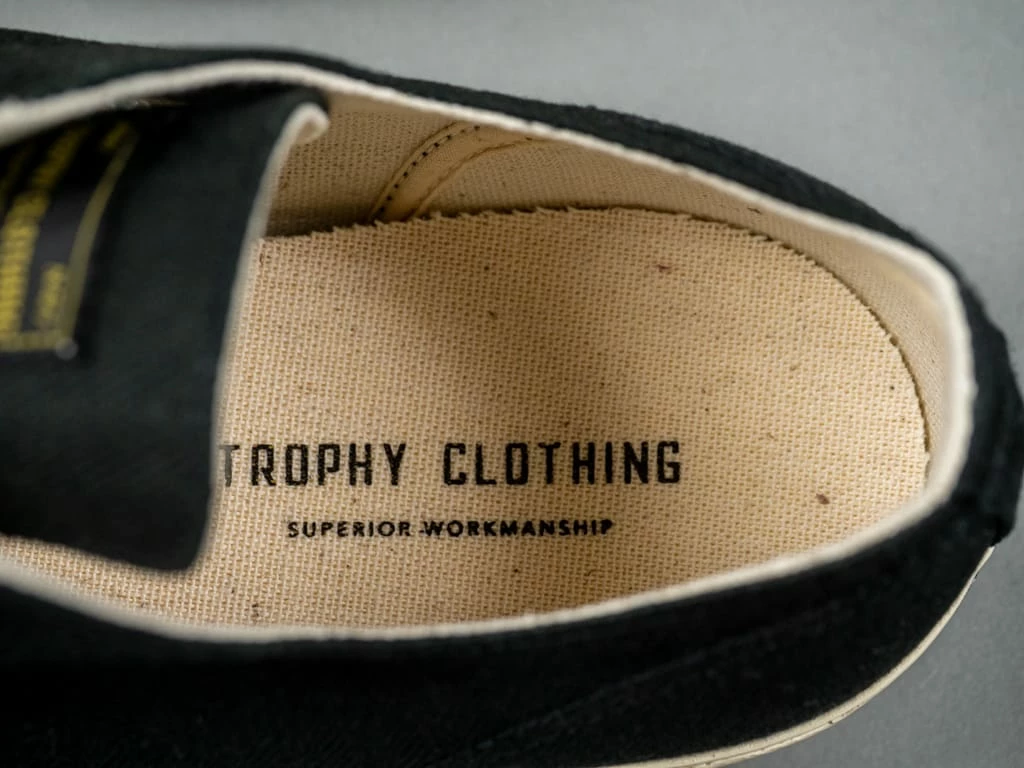 Trophy Clothing Mill Trainers Low-Top Black X Cream 17 Trophy Clothing Mill Trainers Low-Top Black X Cream