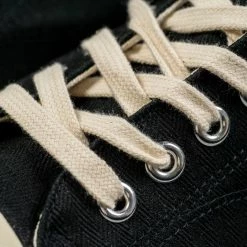 Trophy Clothing Mill Trainers Low-Top Black X Cream 25 Trophy Clothing Mill Trainers Low-Top Black X Cream