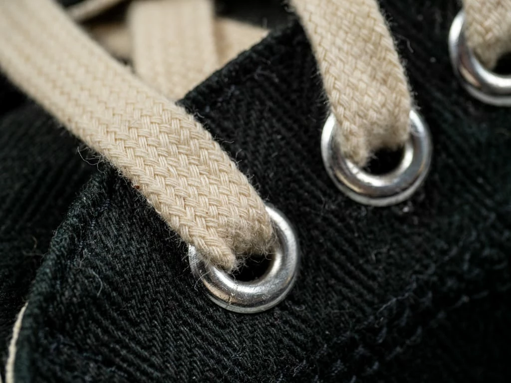 Trophy Clothing Mill Trainers Low-Top Black X Cream 15 Trophy Clothing Mill Trainers Low-Top Black X Cream