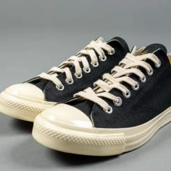 Trophy Clothing Mill Trainers Low-Top Black X Cream