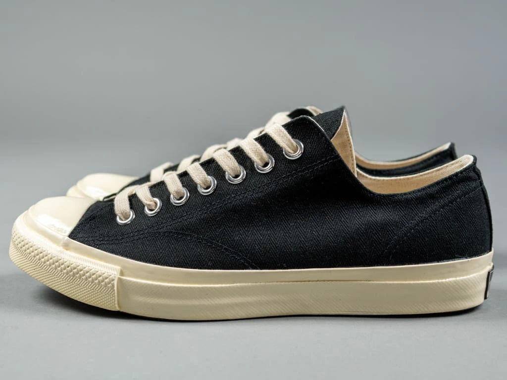 Trophy Clothing Mill Trainers Low-Top Black X Cream 3 Trophy Clothing Mill Trainers Low-Top Black X Cream