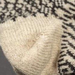 Nishiguchi Kutsushita Wool Jacquard Socks Oatmeal