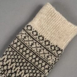 Nishiguchi Kutsushita Wool Jacquard Socks Oatmeal