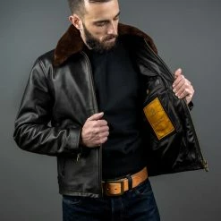 Shangri-La Heritage "Varenne" Fur Collar Black Leather Jacket 43 Shangri-La Heritage