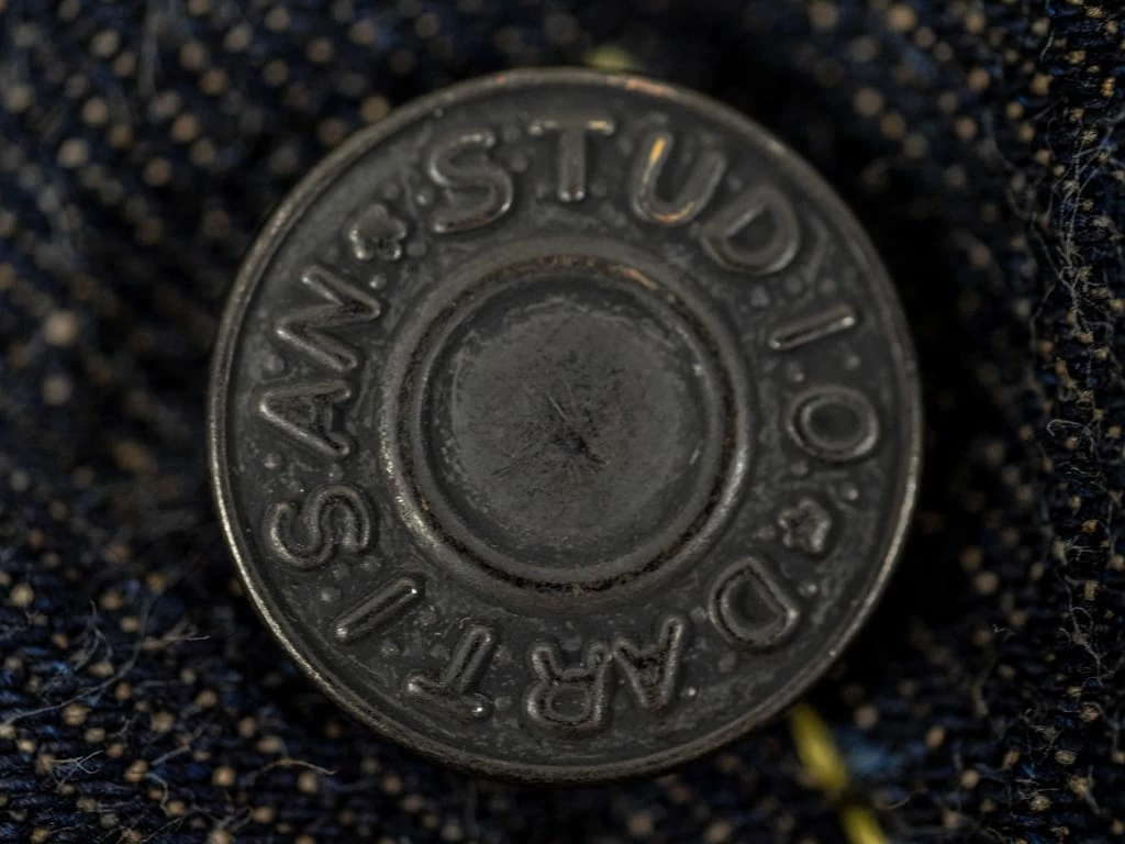 STUDIO D´ARTISAN Studio D'Artisan Fox-001 Fox Cotton Foxfibre® Coyote Relaxed Tapered Jeans 15 STUDIO D´ARTISAN Studio D'Artisan Fox-001 Fox Cotton Foxfibre® Coyote Relaxed Tapered Jeans