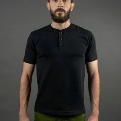 UES Ramayana Henley Neck T-Shirt Black